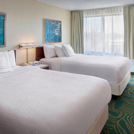 Springhill Suites By Marriott Philadelphia Уиллоу-Гров Экстерьер фото