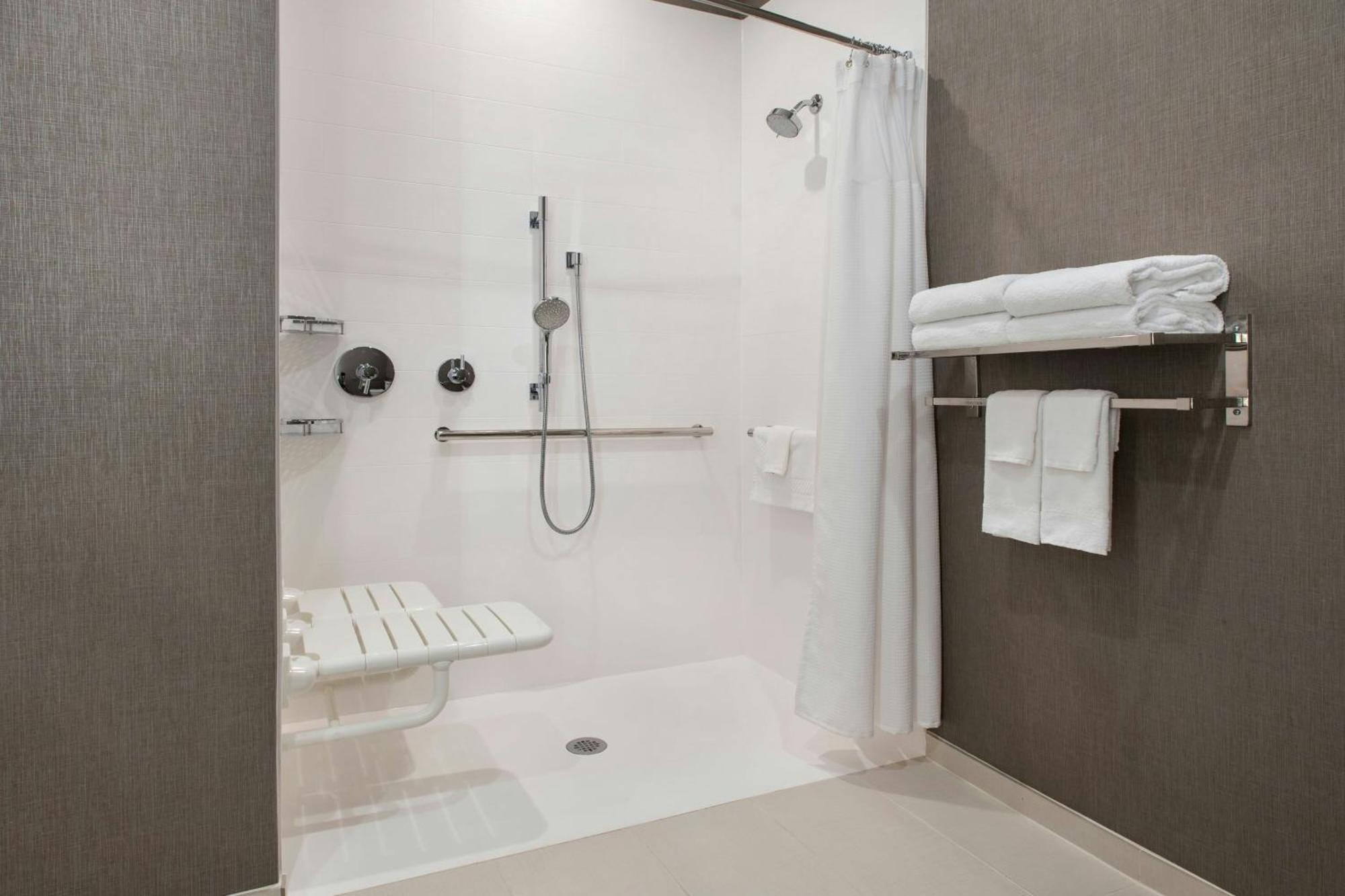Springhill Suites By Marriott Philadelphia Уиллоу-Гров Экстерьер фото